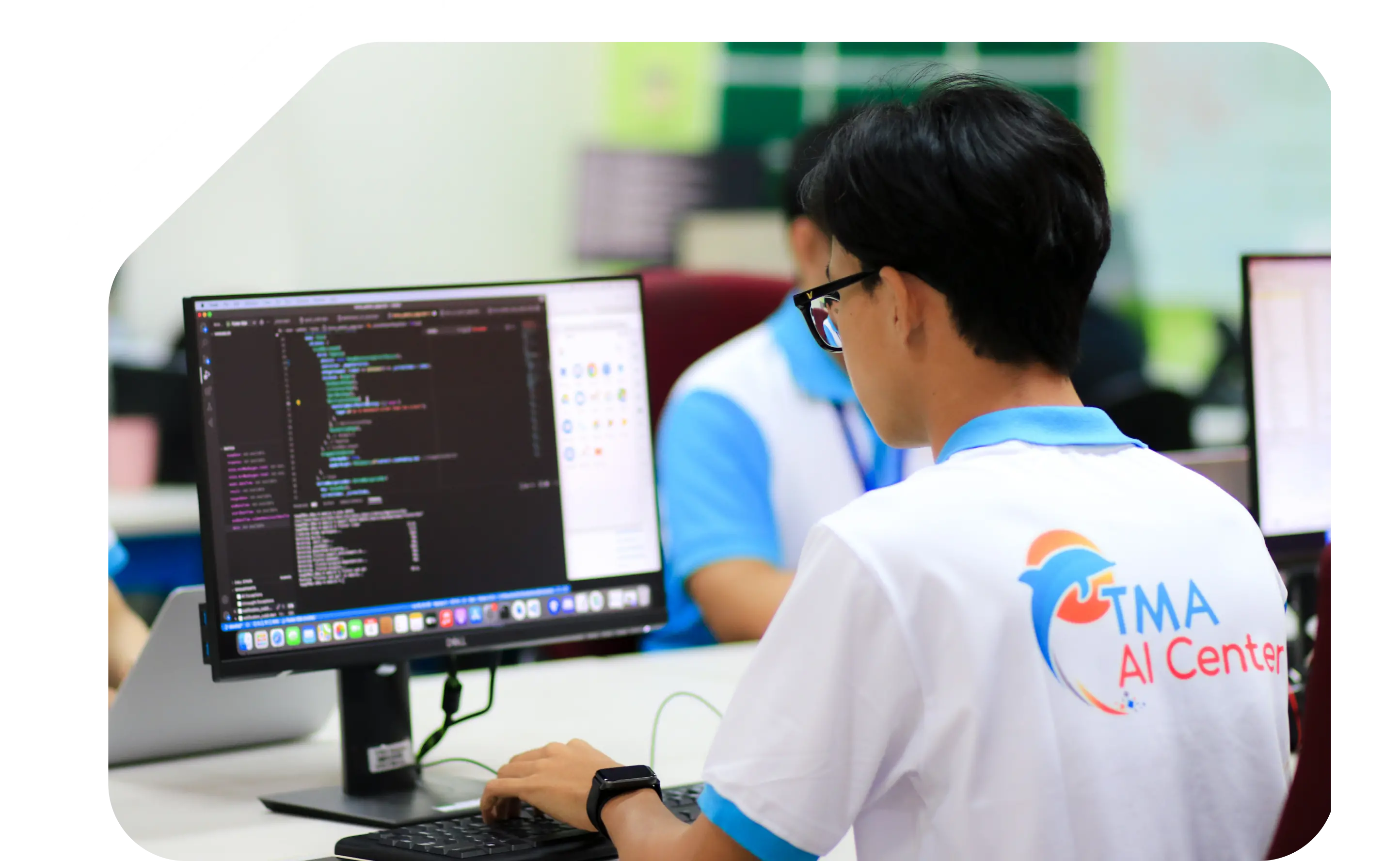 Khám phá công việc <br/>phù hợp với bạn