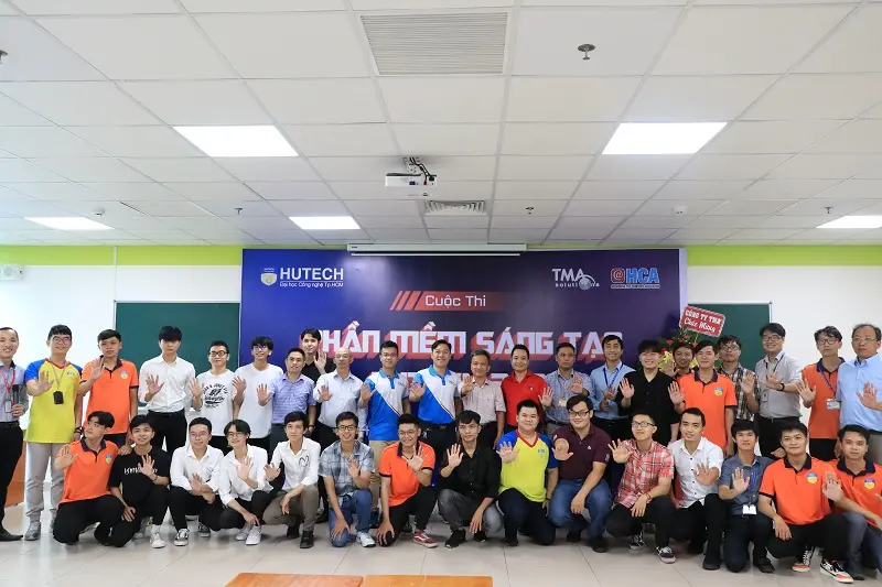 Chung kết cuộc thi “Phần mềm Sáng tạo HUTECH 2020” gọi tên Nhà vô địch với đề tài hay về AI