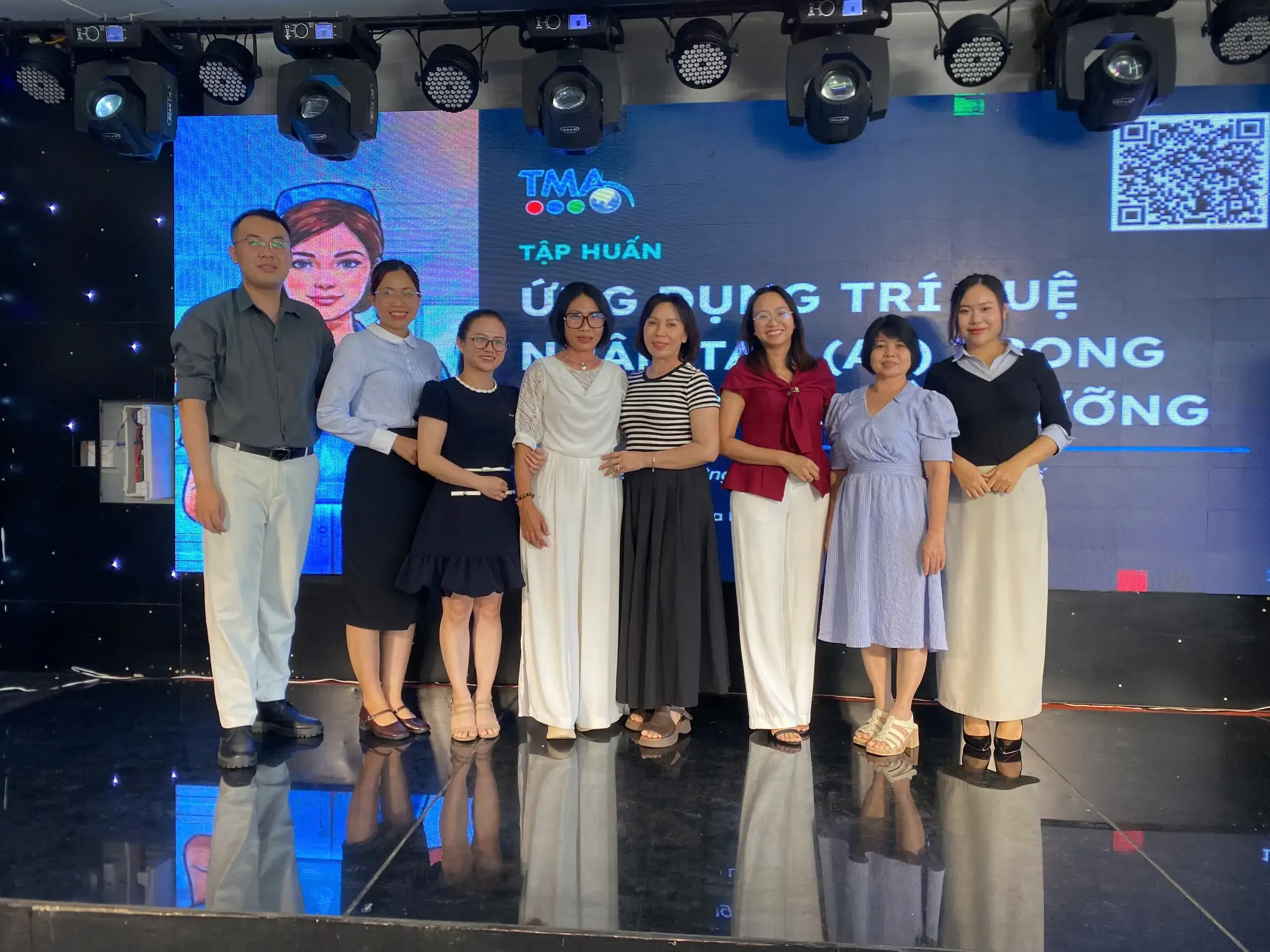 Tin tức