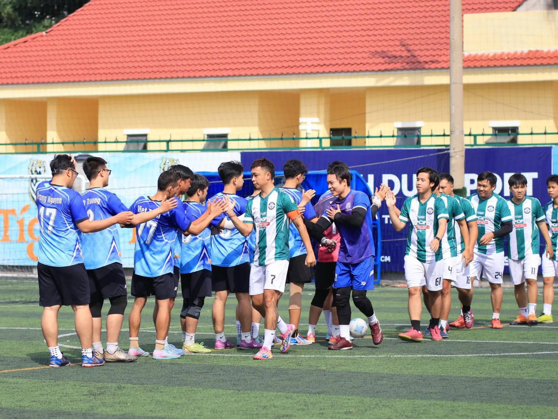 Tin tức