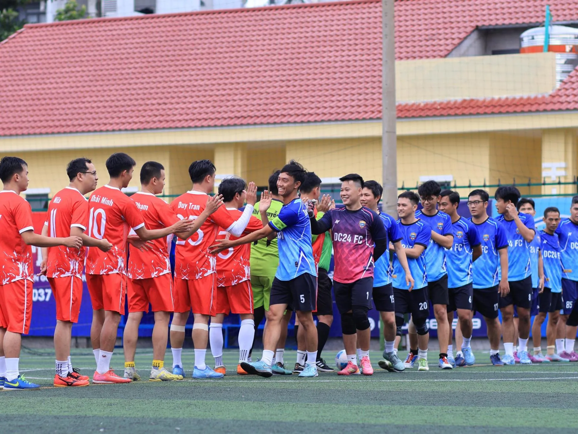 Tin tức
